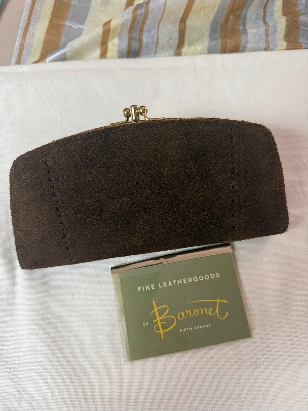 Vintage Baronet Brown Suede Leather Kiss Lock Clutch Change Purse Wallet